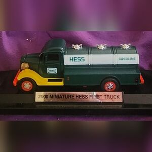 Vintage ! Hess Miniature First Truck In Original Box 2000